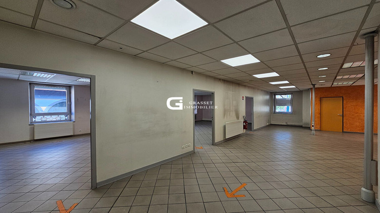 Ma-Cabane - Vente Local commercial OYONNAX, 207 m²