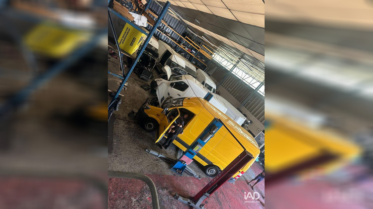 Ma-Cabane - Vente Local commercial Ozoir-la-Ferrière, 570 m²