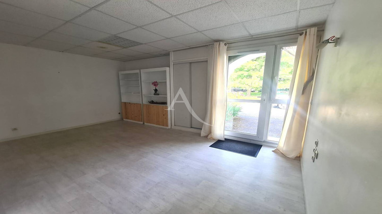 Ma-Cabane - Vente Local commercial OZOIR-LA-FERRIERE, 0 m²