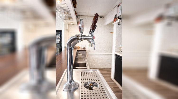 Ma-Cabane - Vente Local commercial Pantin, 195 m²