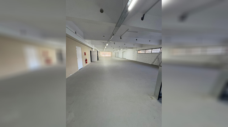 Ma-Cabane - Vente Local commercial Pantin, 1833 m²
