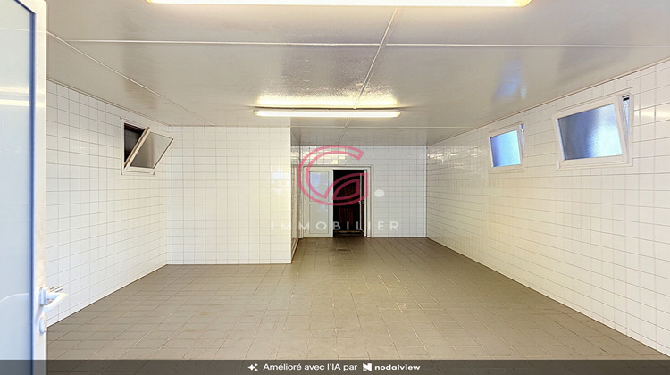 Ma-Cabane - Vente Local commercial PARENTIS-EN-BORN, 177 m²