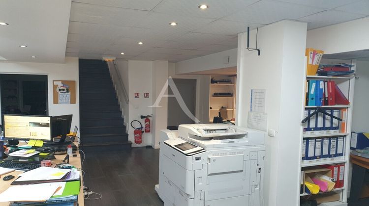 Ma-Cabane - Vente Local commercial PARIS 10, 183 m²