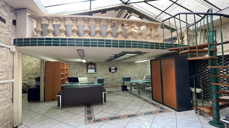 Ma-Cabane - Vente Local commercial PARIS 10, 147 m²