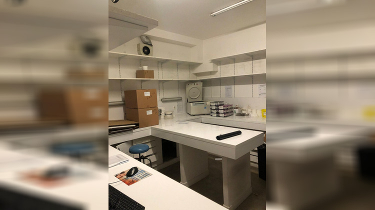 Ma-Cabane - Vente Local commercial PARIS 11, 115 m²