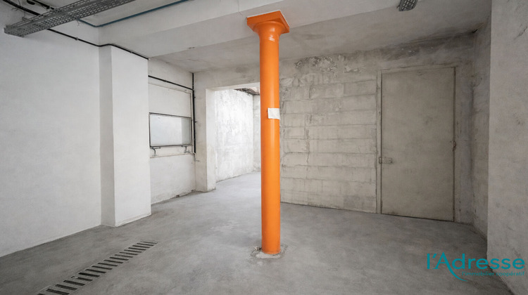 Ma-Cabane - Vente Local commercial PARIS 11, 101 m²