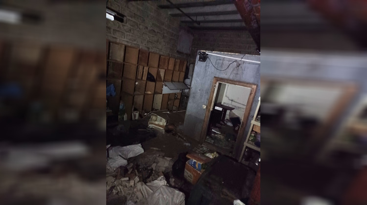 Ma-Cabane - Vente Local commercial PARIS 13, 270 m²