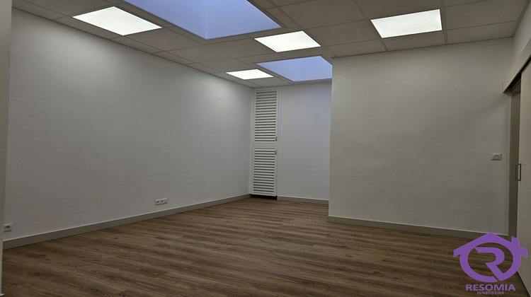 Ma-Cabane - Vente Local commercial PARIS 15, 90 m²
