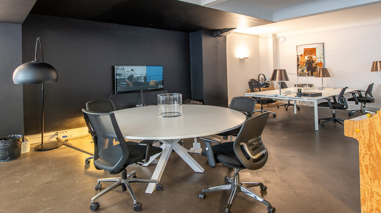 Ma-Cabane - Vente Local commercial PARIS 18, 309 m²