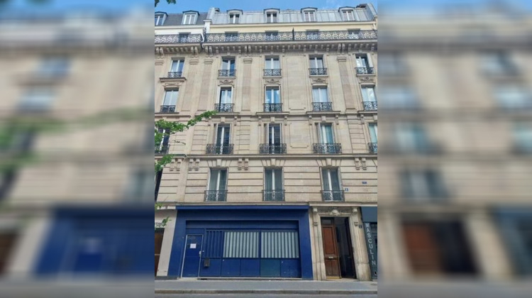 Ma-Cabane - Vente Local commercial PARIS 18E ARRONDISSEMENT, 56 m²