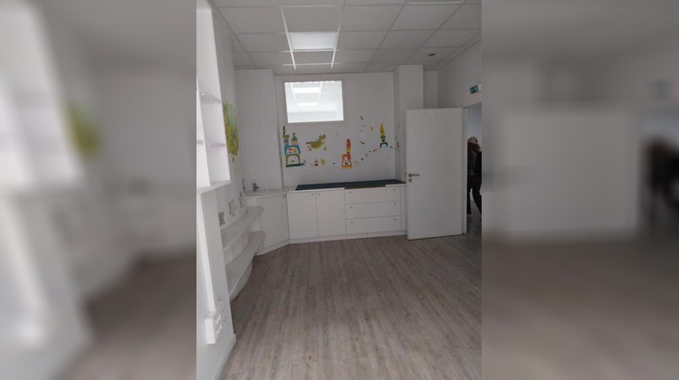 Ma-Cabane - Vente Local commercial PARIS 18E ARRONDISSEMENT, 56 m²