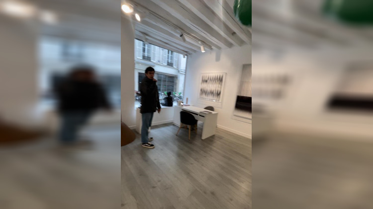 Ma-Cabane - Vente Local commercial PARIS 3, 54 m²