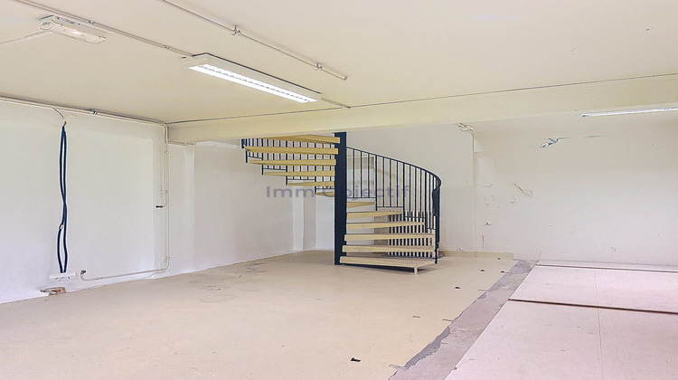 Ma-Cabane - Vente Local commercial Paris, 190 m²
