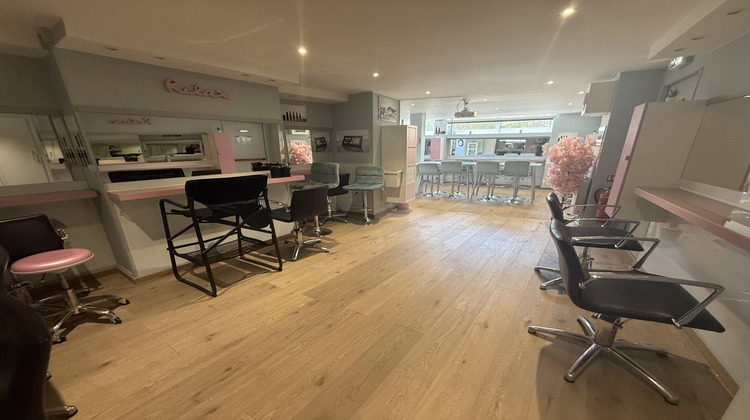 Ma-Cabane - Vente Local commercial Paris, 140 m²