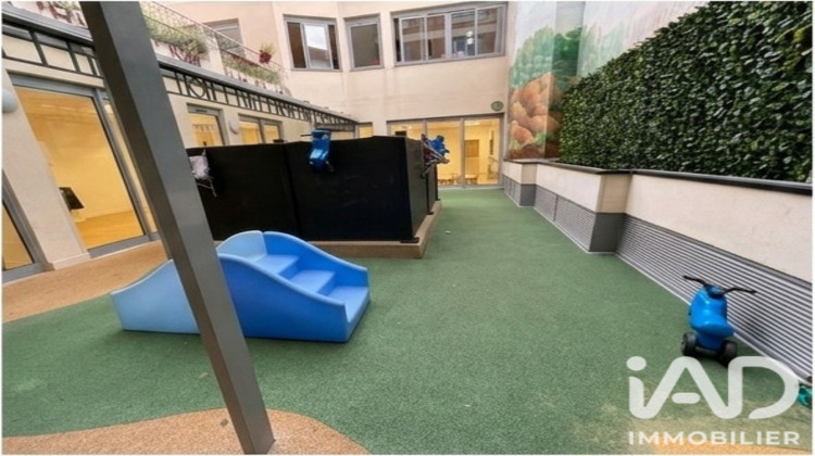 Ma-Cabane - Vente Local commercial Paris, 490 m²