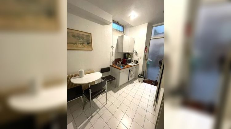 Ma-Cabane - Vente Local commercial Paris 7ème, 77 m²