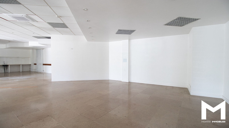 Ma-Cabane - Vente Local commercial PERIGUEUX, 180 m²