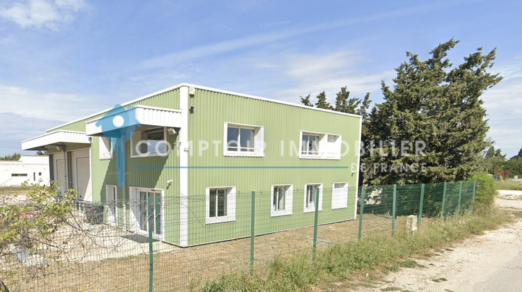 Ma-Cabane - Vente Local commercial Pernes-les-Fontaines, 400 m²