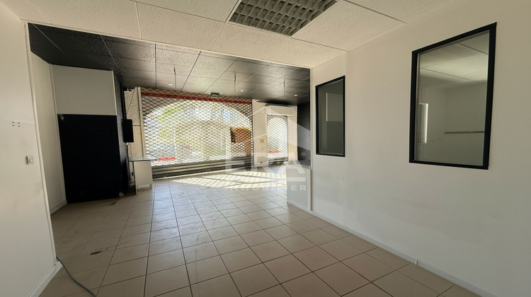 Ma-Cabane - Vente Local commercial PERPIGNAN, 305 m²