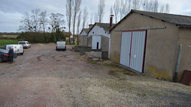 Ma-Cabane - Vente Local commercial Perrecy-les-Forges, 300 m²