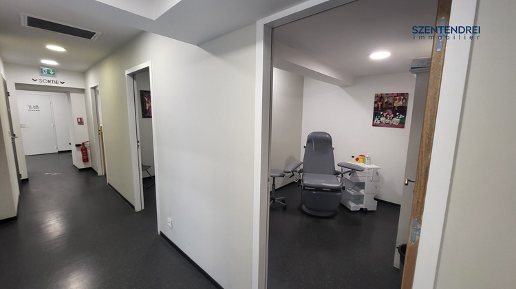 Ma-Cabane - Vente Local commercial Pézenas, 423 m²