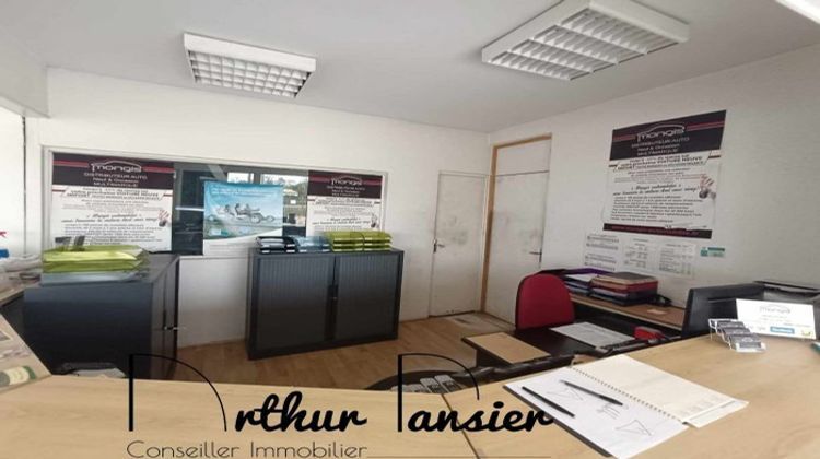 Ma-Cabane - Vente Local commercial Pineuilh, 501 m²