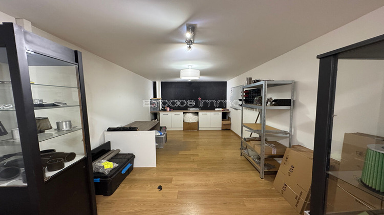 Ma-Cabane - Vente Local commercial PISSY-POVILLE, 635 m²