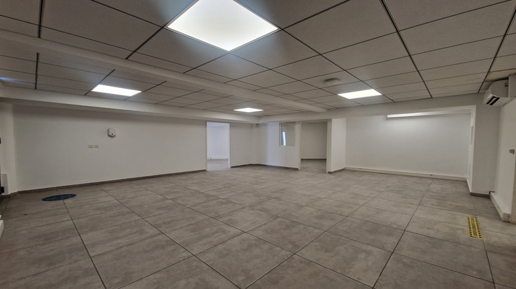 Ma-Cabane - Vente Local commercial Pointe-à-Pitre, 150 m²