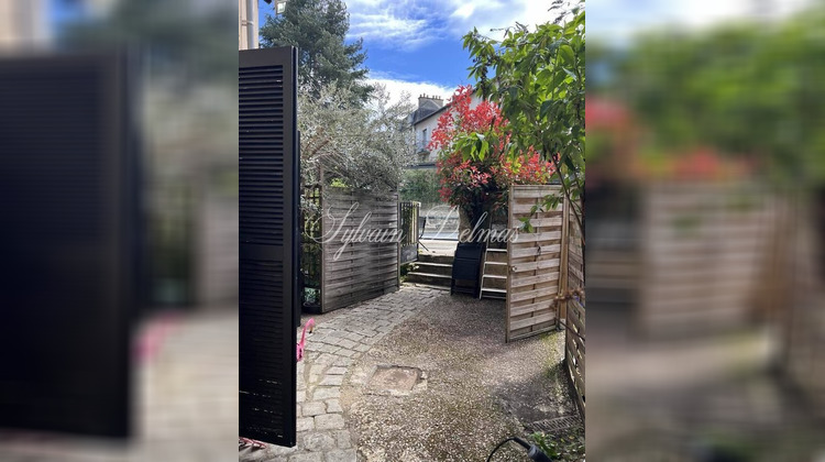 Ma-Cabane - Vente Local commercial POITIERS, 318 m²