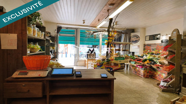Ma-Cabane - Vente Local commercial Poligny, 60 m²