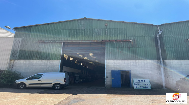Ma-Cabane - Vente Local commercial pont saint pierre, 2900 m²