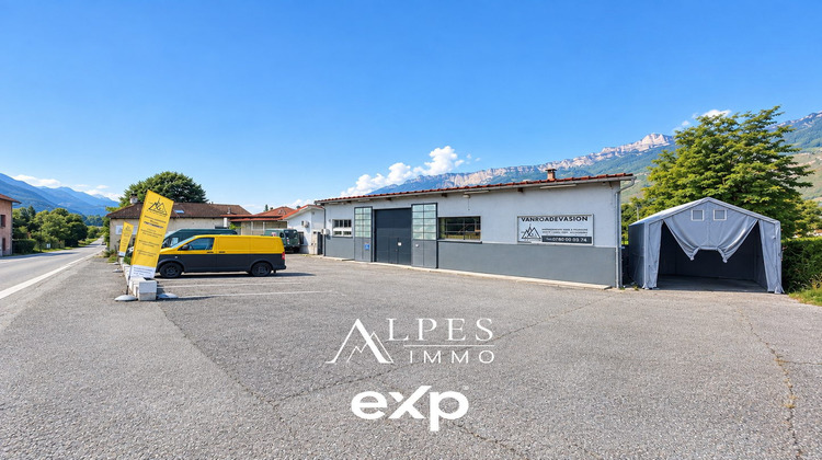 Ma-Cabane - Vente Local commercial Pontcharra, 370 m²
