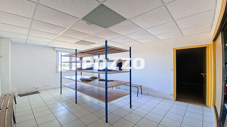 Ma-Cabane - Vente Local commercial PONTORSON, 1200 m²