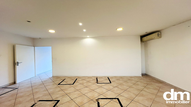 Ma-Cabane - Vente Local commercial PORT-DE-BOUC, 43 m²