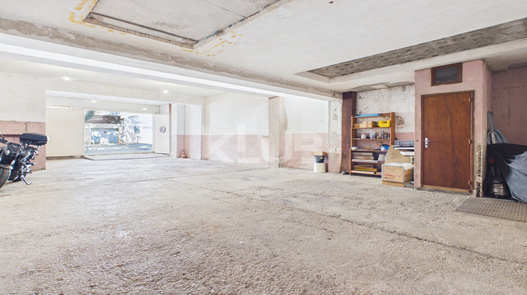 Ma-Cabane - Vente Local commercial PORT-DE-BOUC, 112 m²
