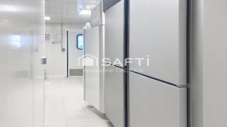 Ma-Cabane - Vente Local commercial Port-en-Bessin-Huppain, 300 m²