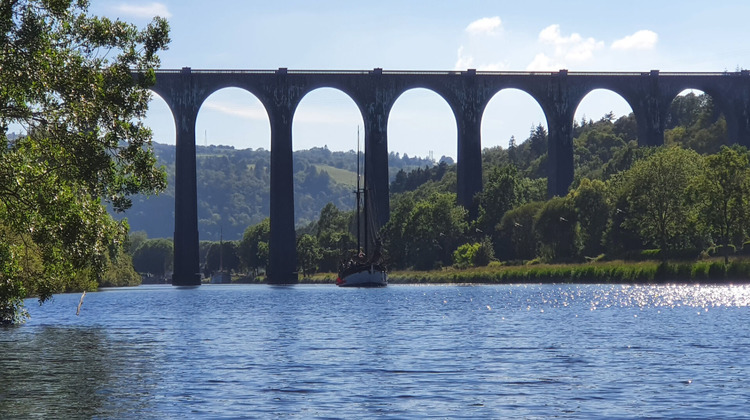 Ma-Cabane - Vente Local commercial PORT-LAUNAY, 711 m²