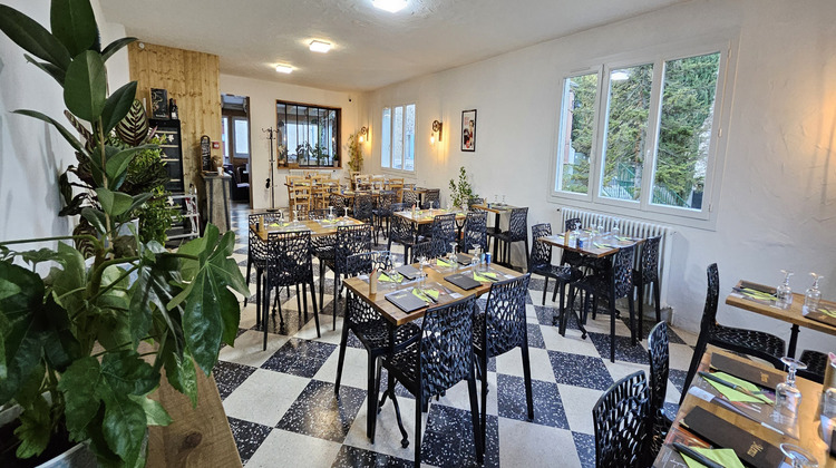 Ma-Cabane - Vente Local commercial Portes-en-Valdaine, 500 m²