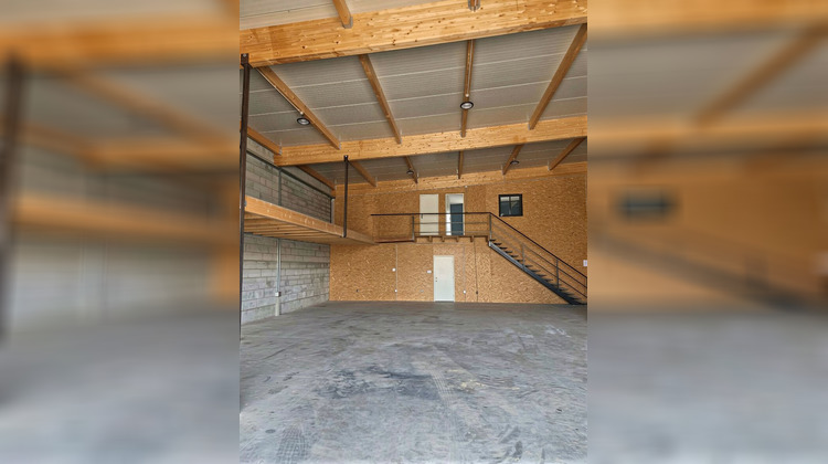 Ma-Cabane - Vente Local commercial POUCHARRAMET, 300 m²