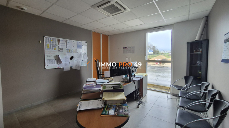 Ma-Cabane - Vente Local commercial Pouzauges, 600 m²