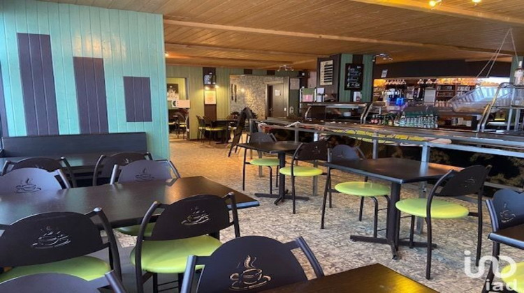 Ma-Cabane - Vente Local commercial Prémanon, 150 m²