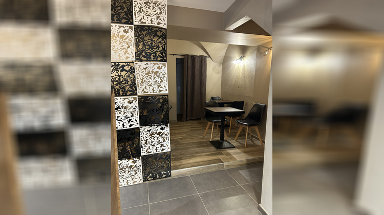 Ma-Cabane - Vente Local commercial Privas, 145 m²