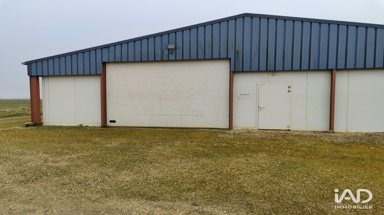 Ma-Cabane - Vente Local commercial Prunay-le-Gillon, 280 m²