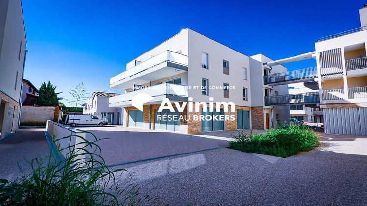 Ma-Cabane - Vente Local commercial Pusignan, 50 m²