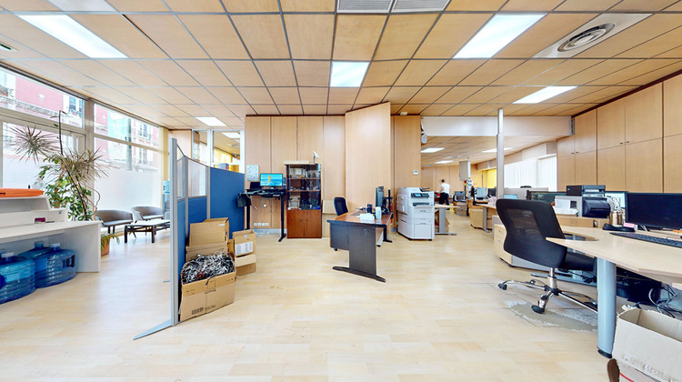 Ma-Cabane - Vente Local commercial PUTEAUX, 156 m²