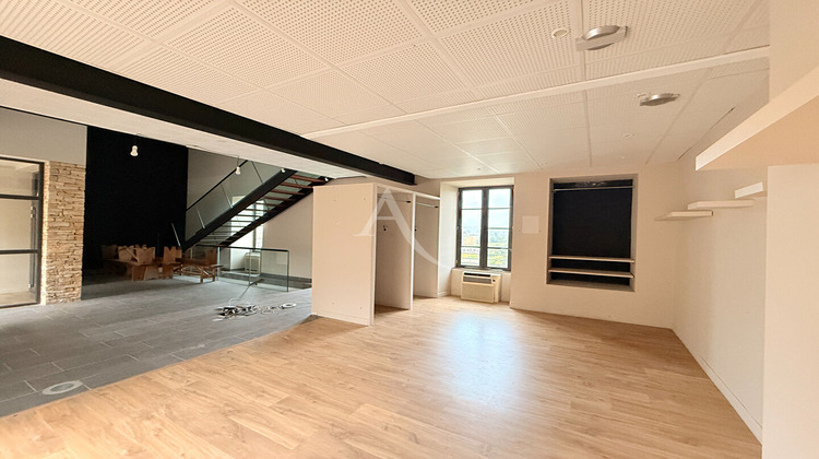 Ma-Cabane - Vente Local commercial PUY-L'EVEQUE, 166 m²