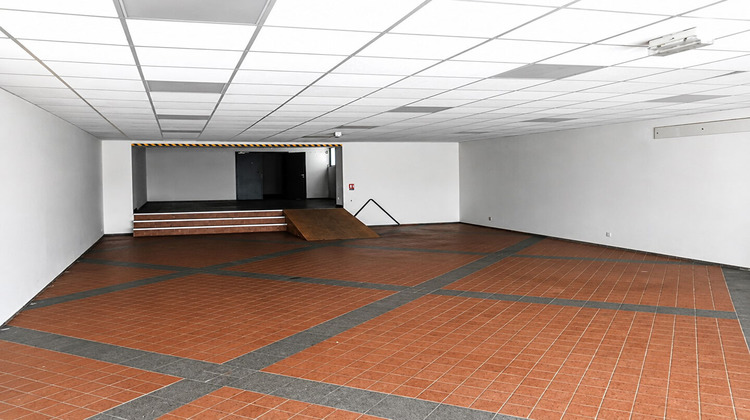 Ma-Cabane - Vente Local commercial QUIMPER, 739 m²