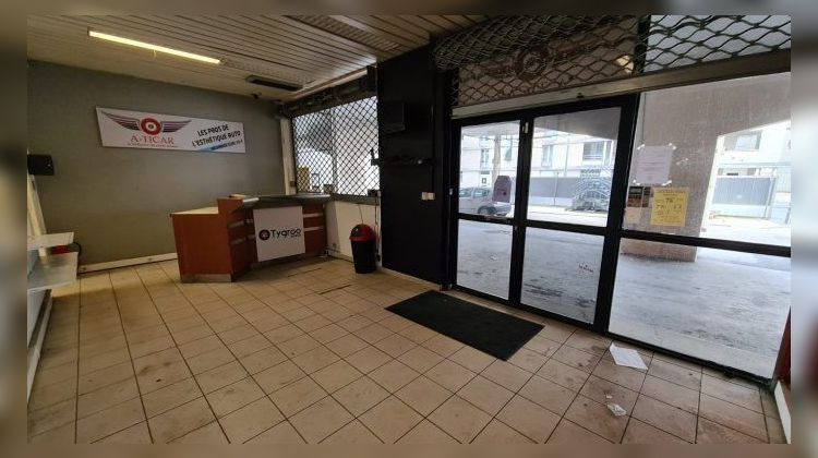 Ma-Cabane - Vente Local commercial Reims, 107 m²