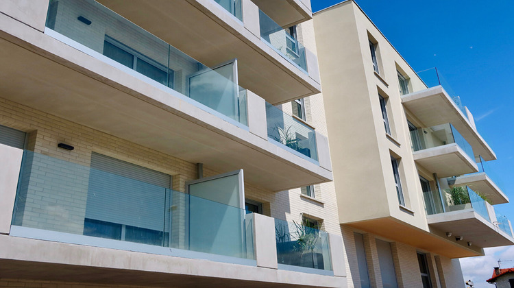 Ma-Cabane - Vente Local commercial REIMS, 194 m²