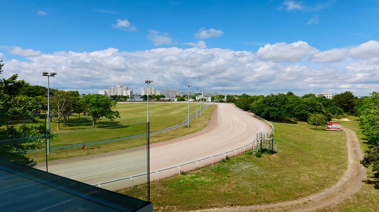 Ma-Cabane - Vente Local commercial REIMS, 194 m²